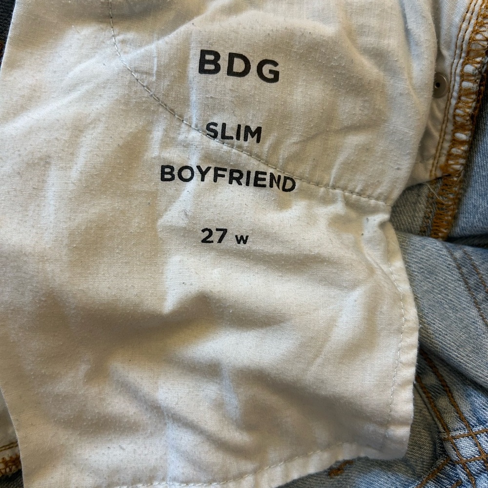 BDG Blue Boyfriend Distressed Jeans - Picture 4 of 4